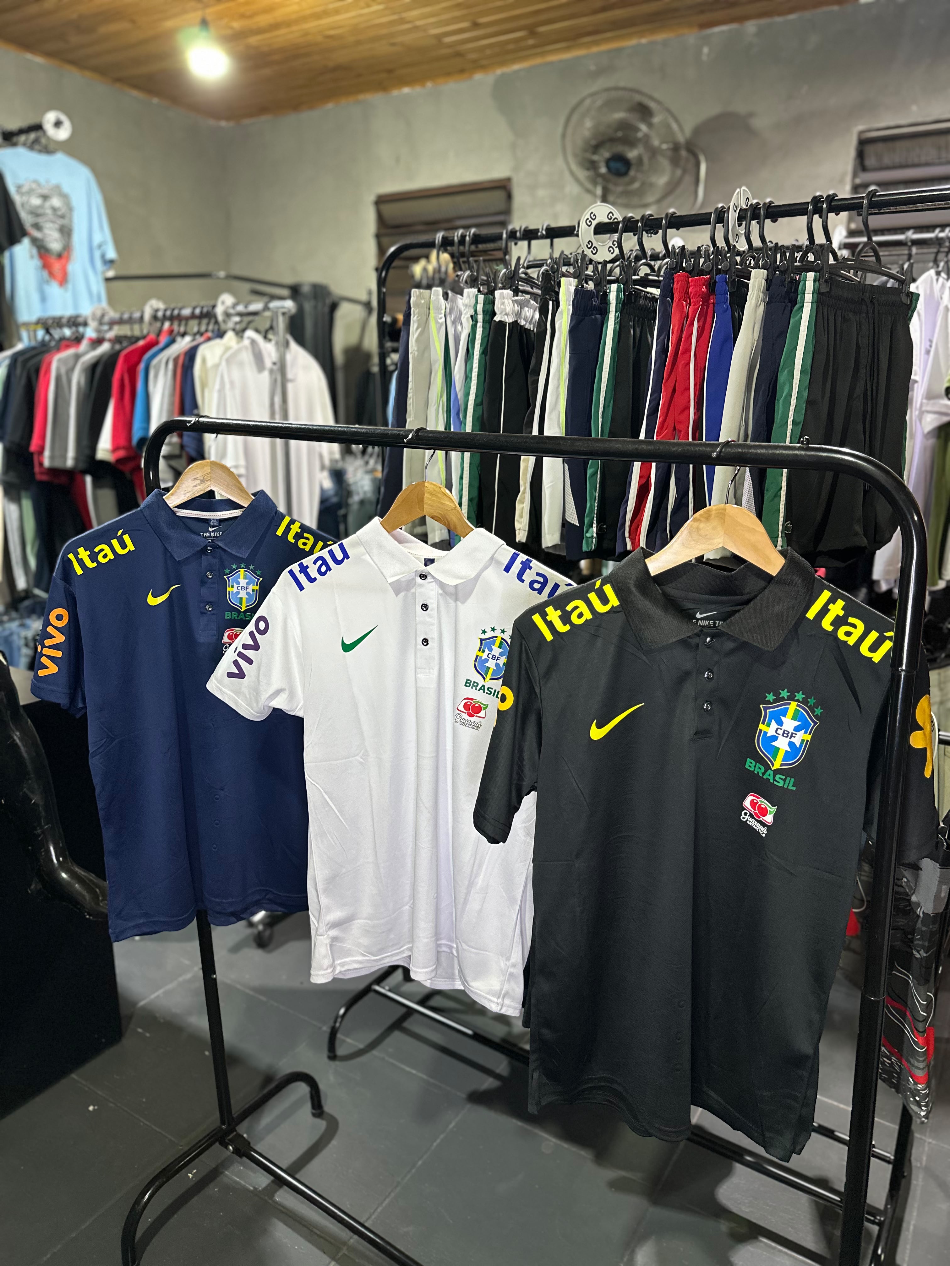CAMISETA POLO DA SELEÇÃO BRASILEIRA