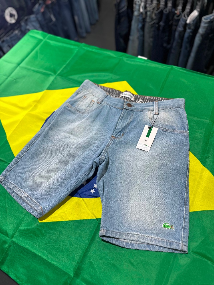 BERMUDA JEANS