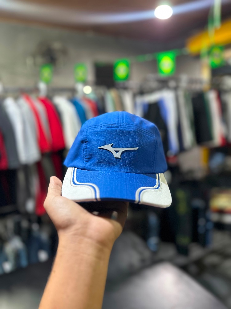 Boné Mizuno