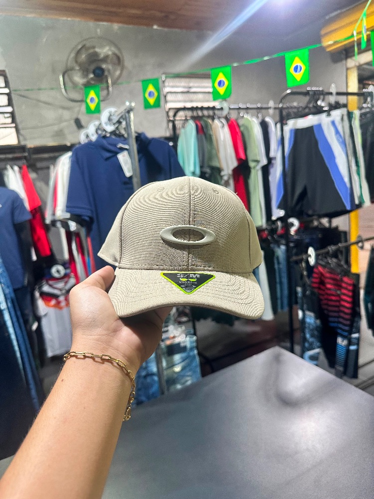 Boné Oakley